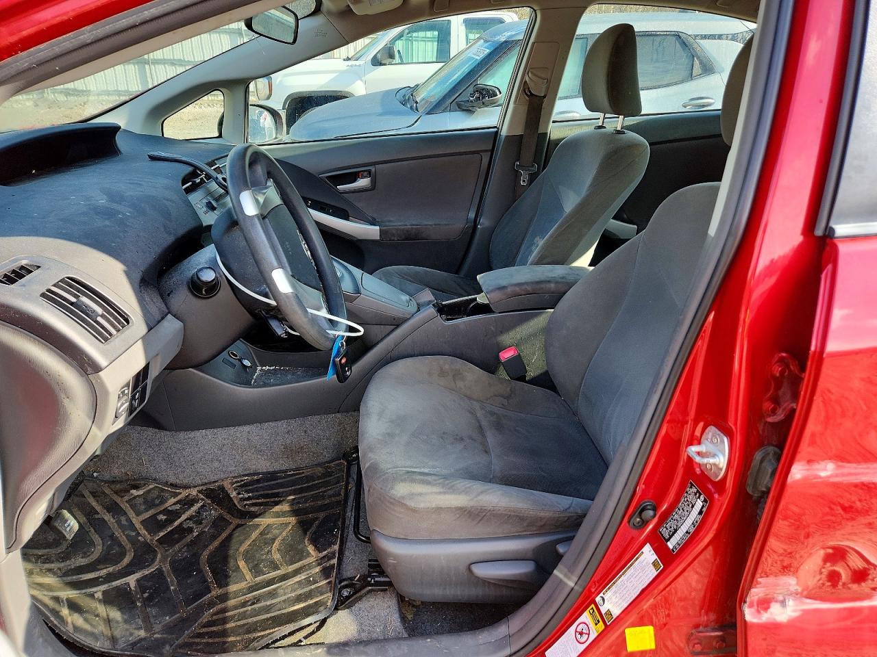 2011 TOYOTA PRIUS photo 7