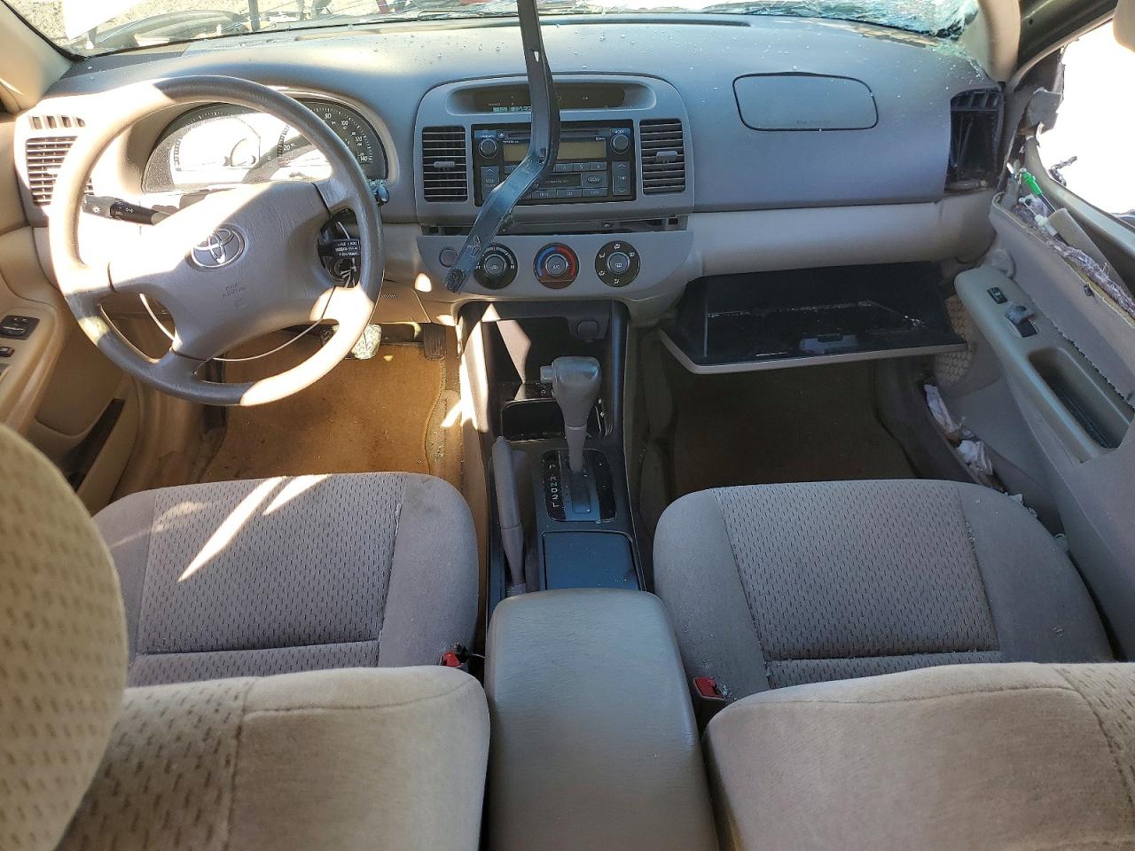 2003 TOYOTA CAMRY LE photo 15