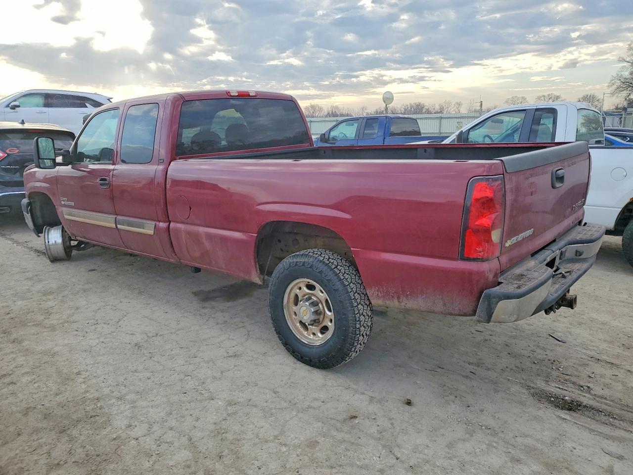 2005 CHEVROLET SILVERADO C2500 HEAVY DUTY photo 3