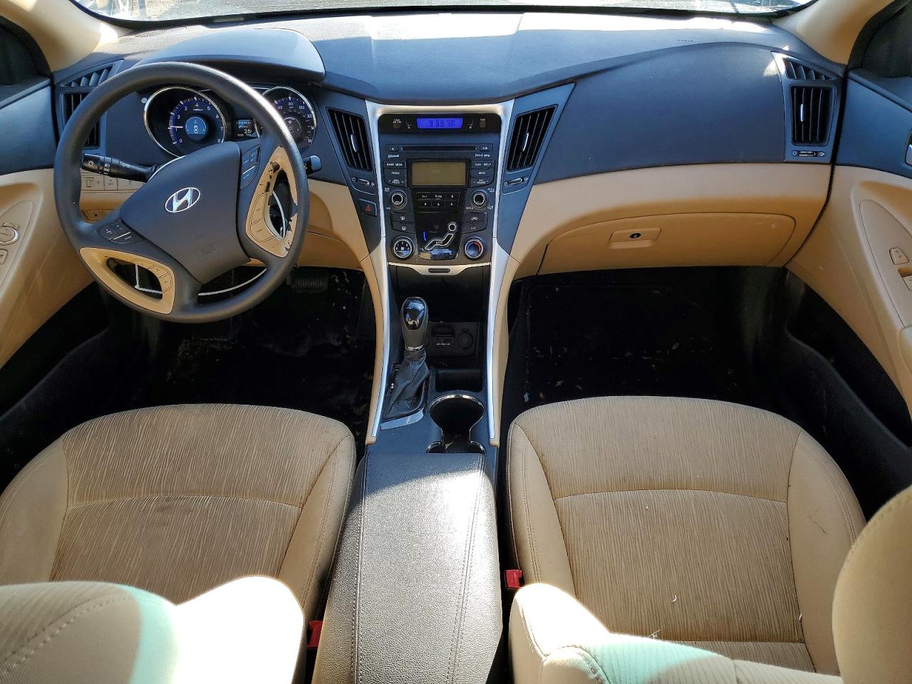 2012 HYUNDAI SONATA GLS photo 15