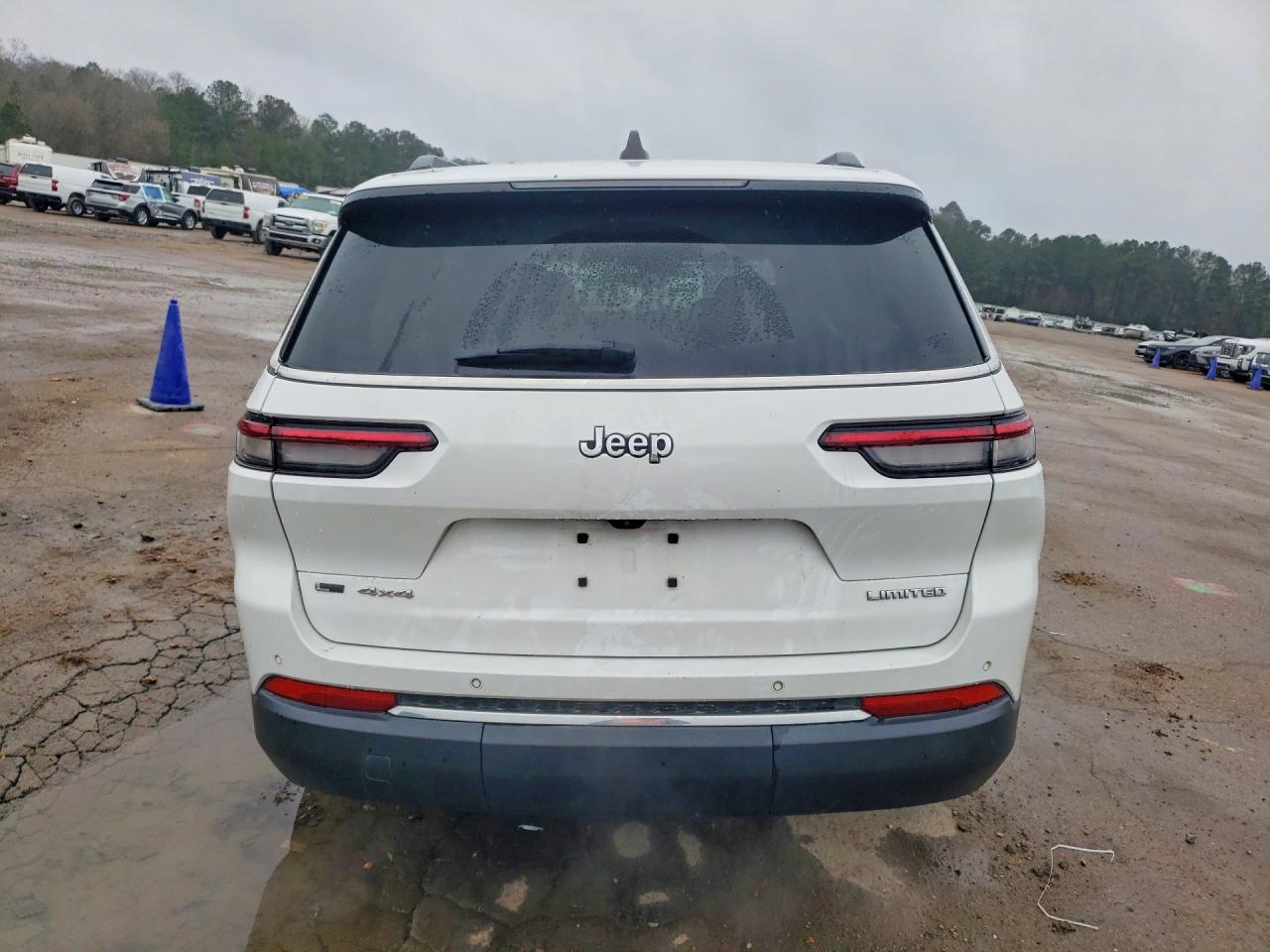 2022 JEEP GRAND CHEROKEE L LIMITED photo 11