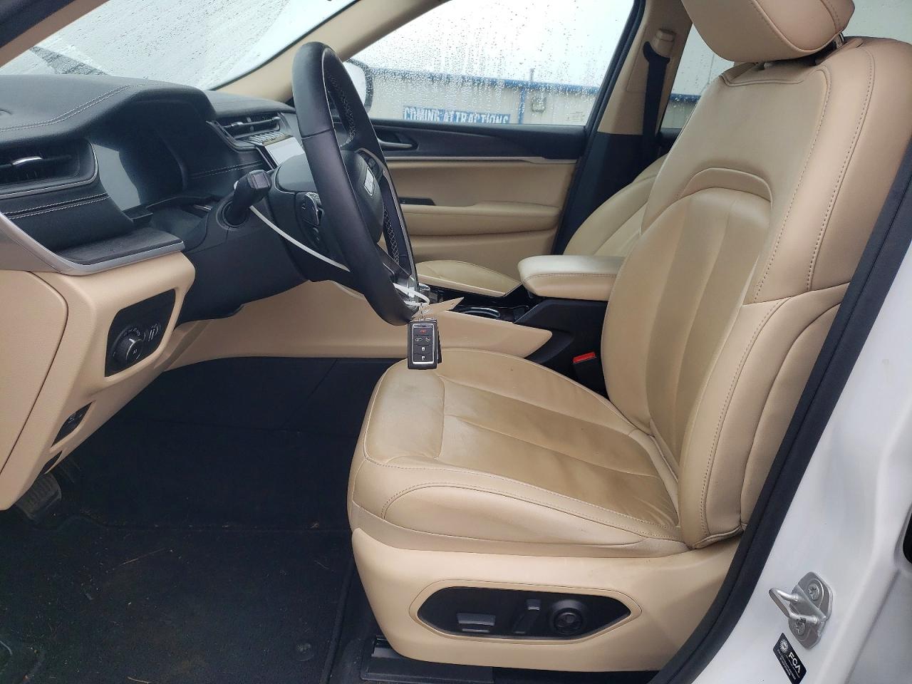 2022 JEEP GRAND CHEROKEE L LIMITED photo 13