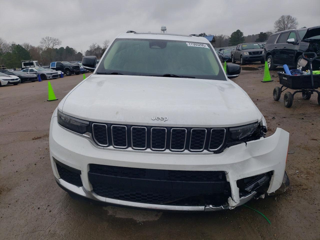 2022 JEEP GRAND CHEROKEE L LIMITED photo 9