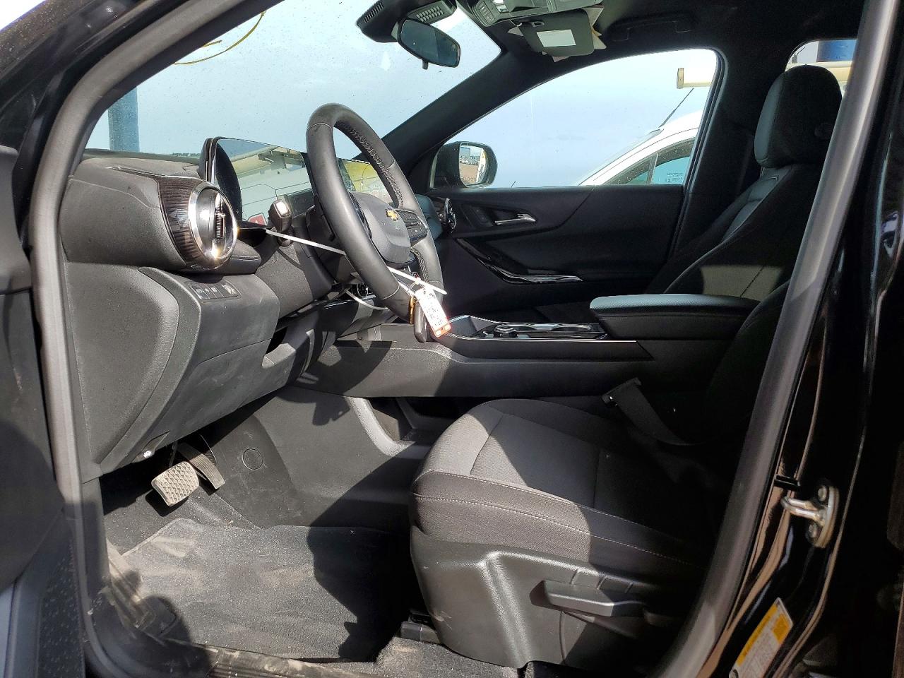2026 CHEVROLET EQUINOX LT photo 13