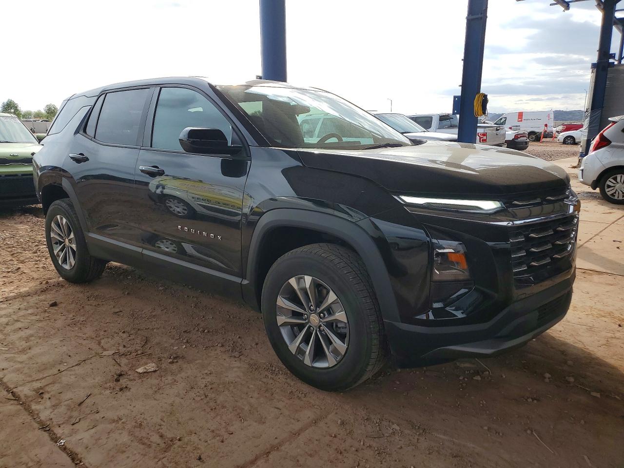 2026 CHEVROLET EQUINOX LT photo 7