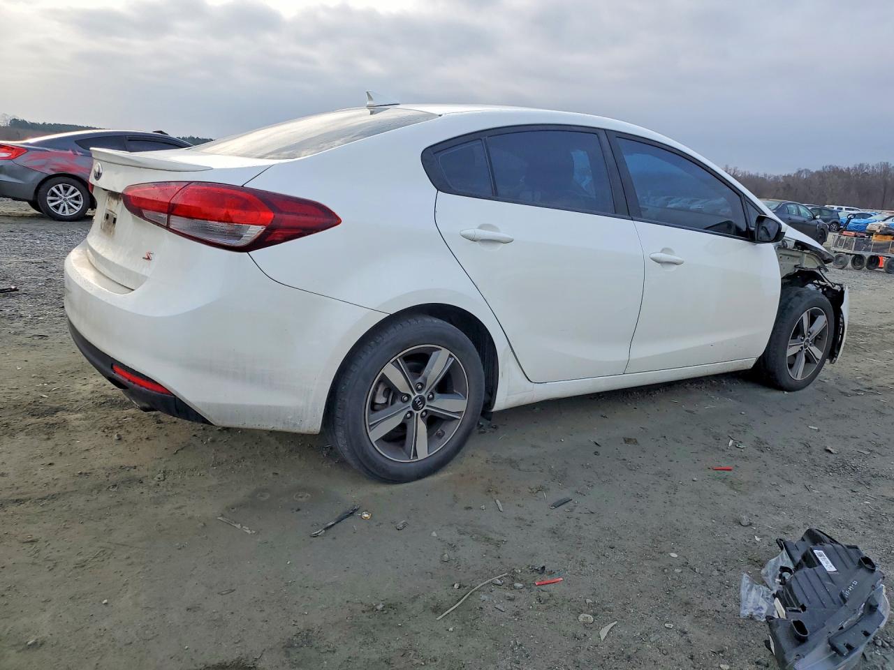 2018 KIA FORTE LX photo 5
