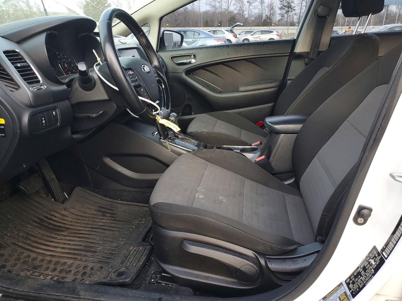 2018 KIA FORTE LX photo 13