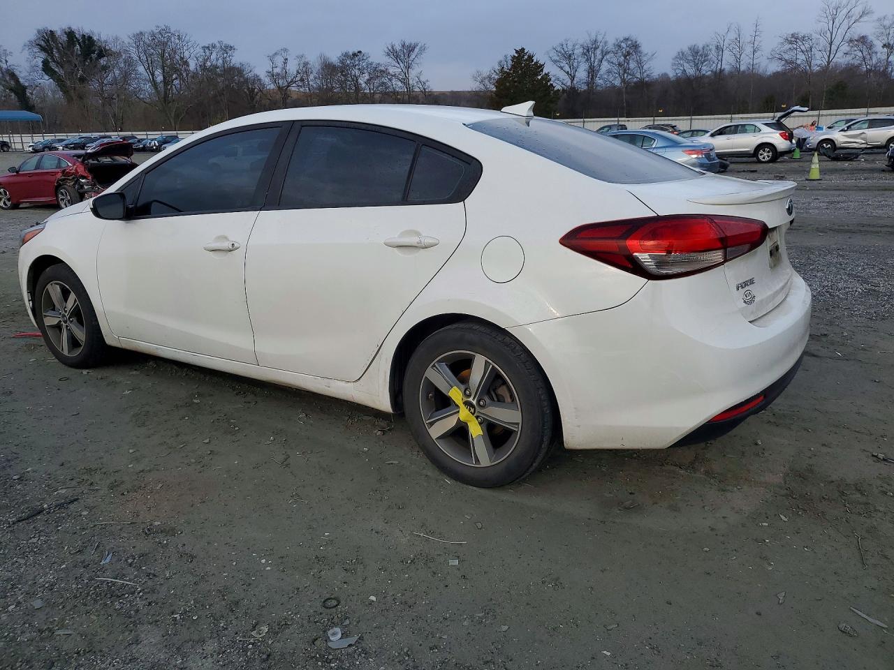 2018 KIA FORTE LX photo 3