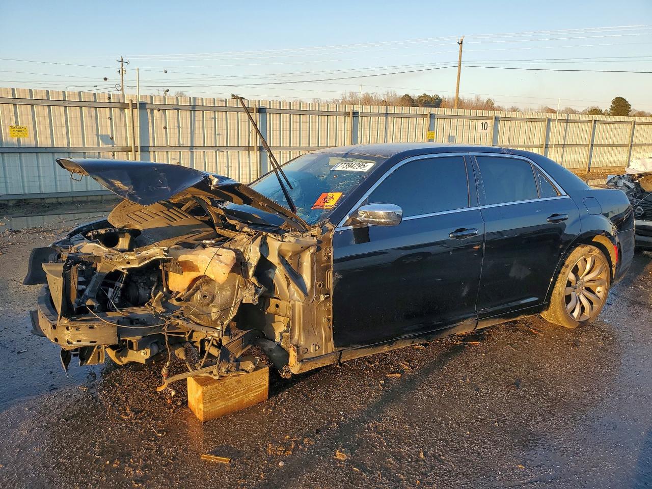 2019 CHRYSLER 300