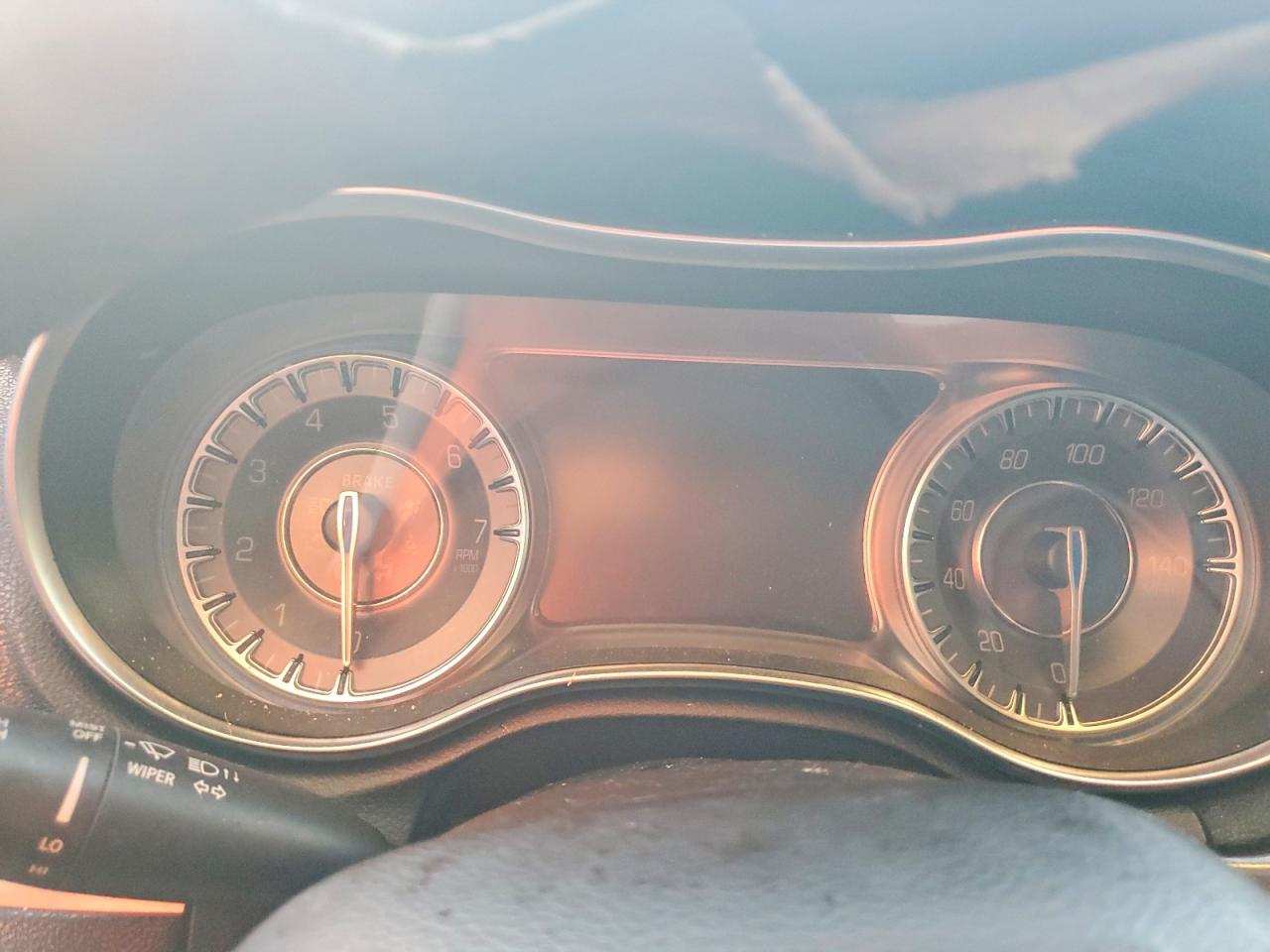 2019 CHRYSLER 300 TOURING photo 9