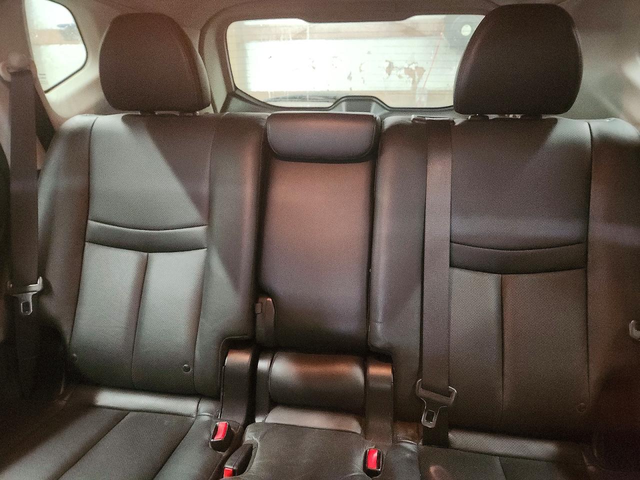 2014 NISSAN ROGUE S photo 19