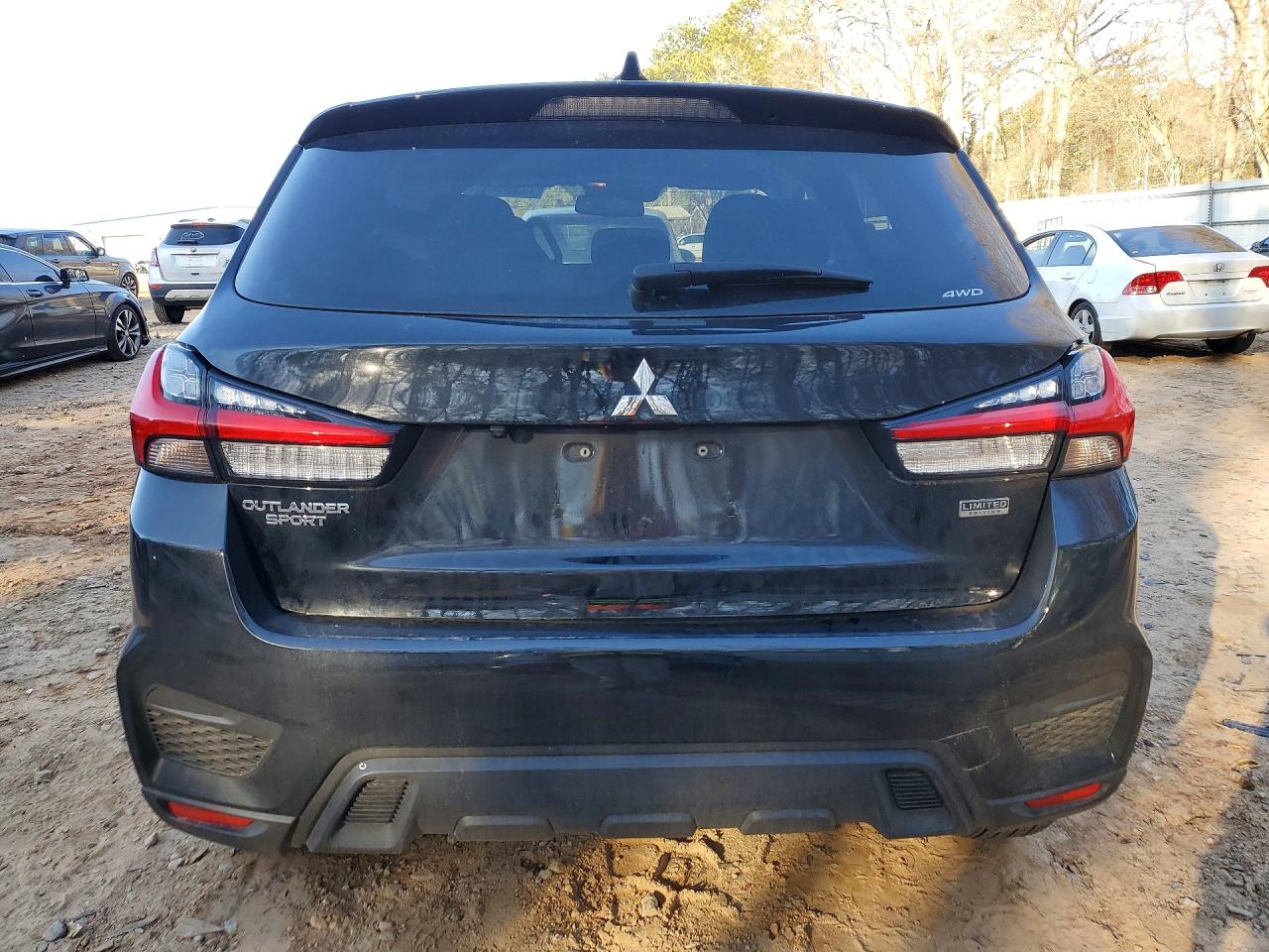 2024 MITSUBISHI OUTLANDER SPORT S/SE photo 11