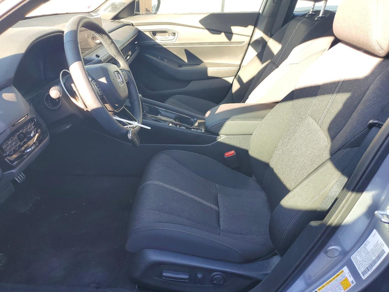 2025 HONDA ACCORD HYBRID SPORT photo 19