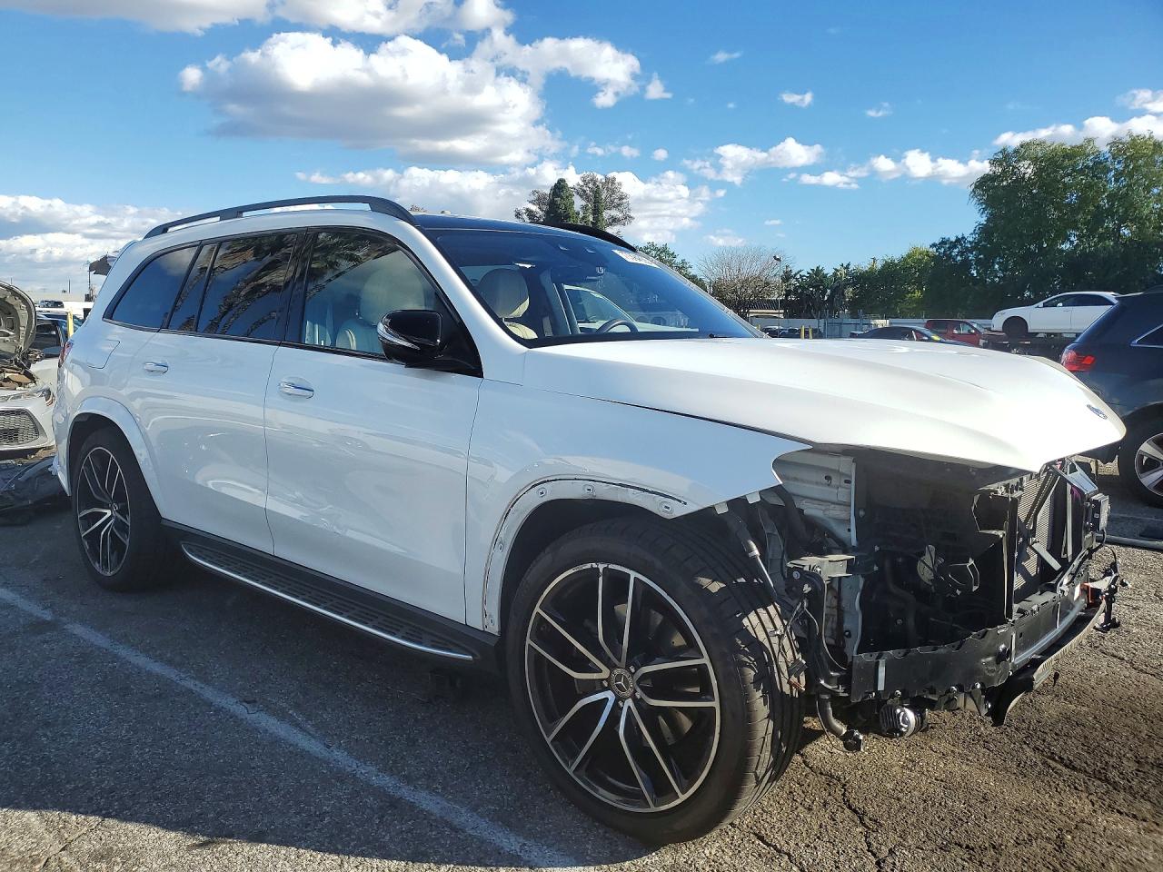 2023 MERCEDES-BENZ GLS 450 4MATIC photo 4