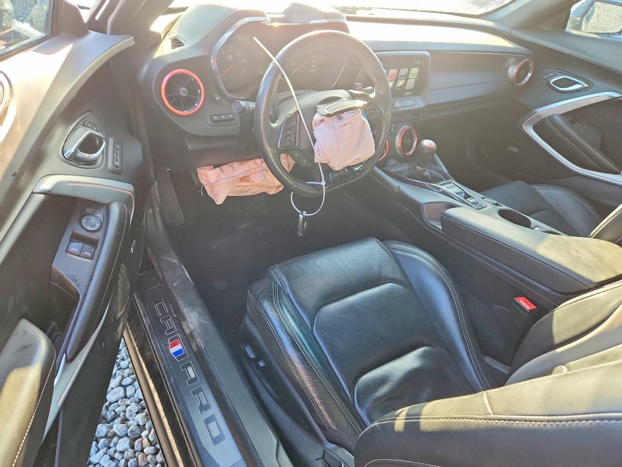 2017 CHEVROLET CAMARO SS photo 22