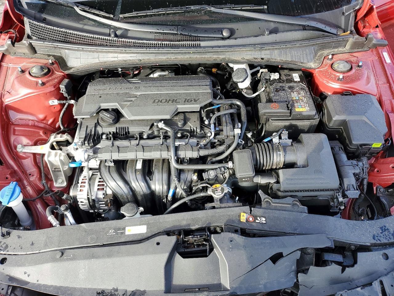 2025 HYUNDAI ELANTRA SEL SPORT photo 31