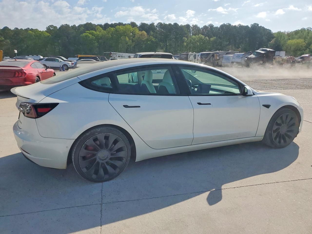 2022 TESLA MODEL 3 photo 3