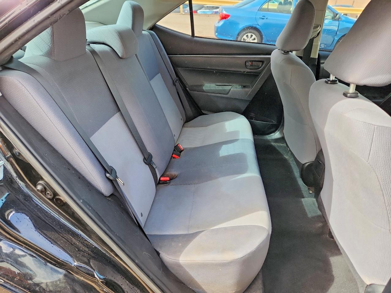 2016 TOYOTA COROLLA L photo 10
