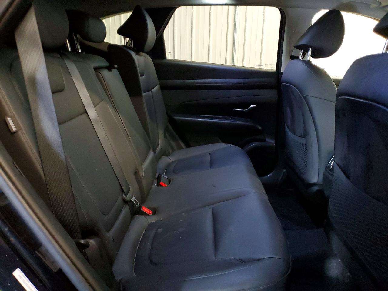2025 HYUNDAI TUCSON photo 11