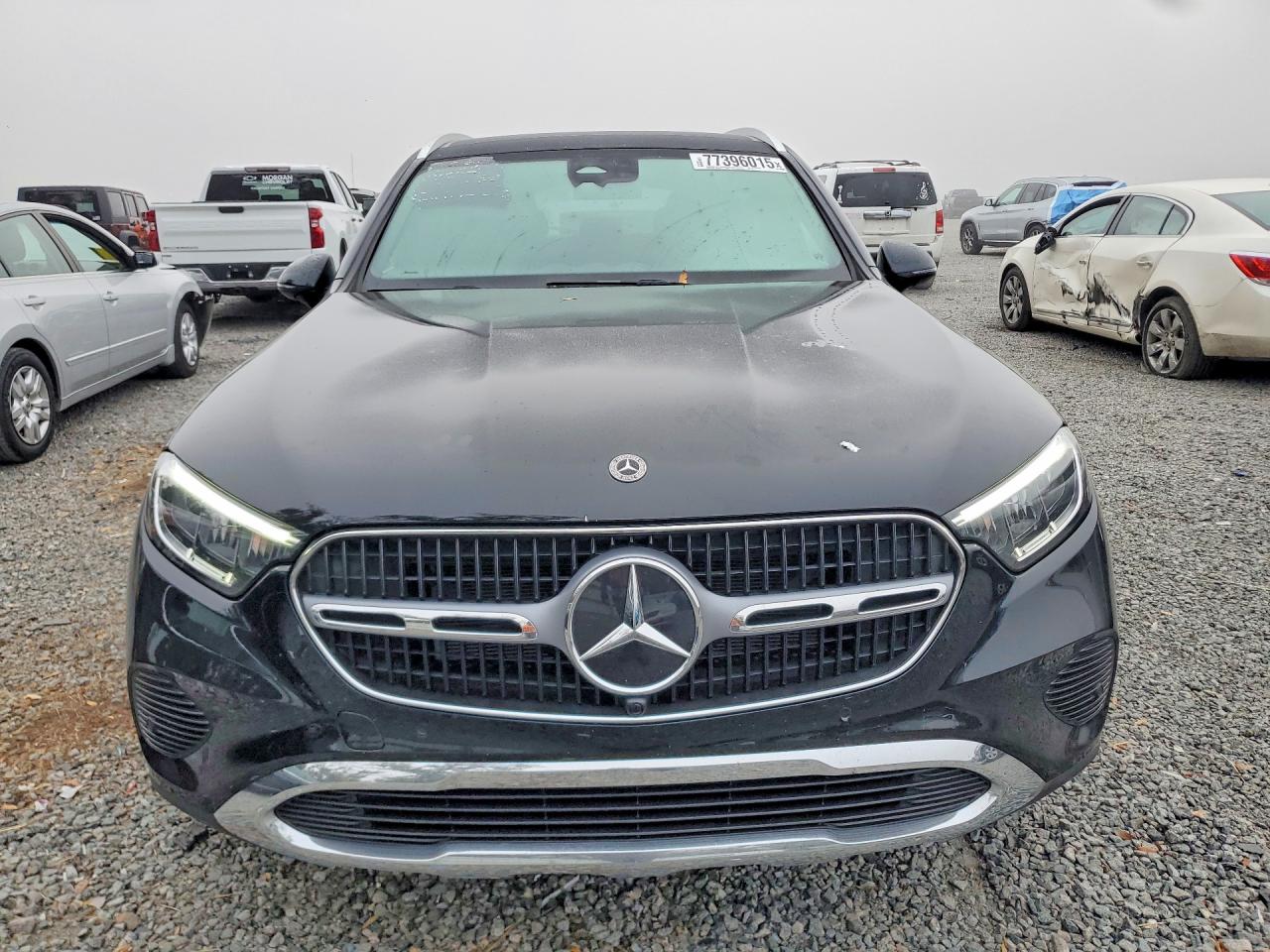 2025 MERCEDES-BENZ GLC 300 photo 5