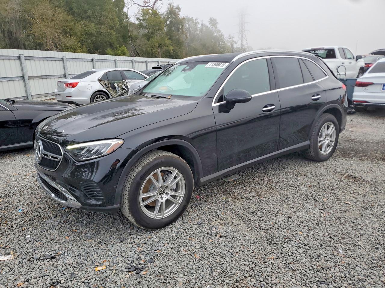 2025 MERCEDES-BENZ GLC