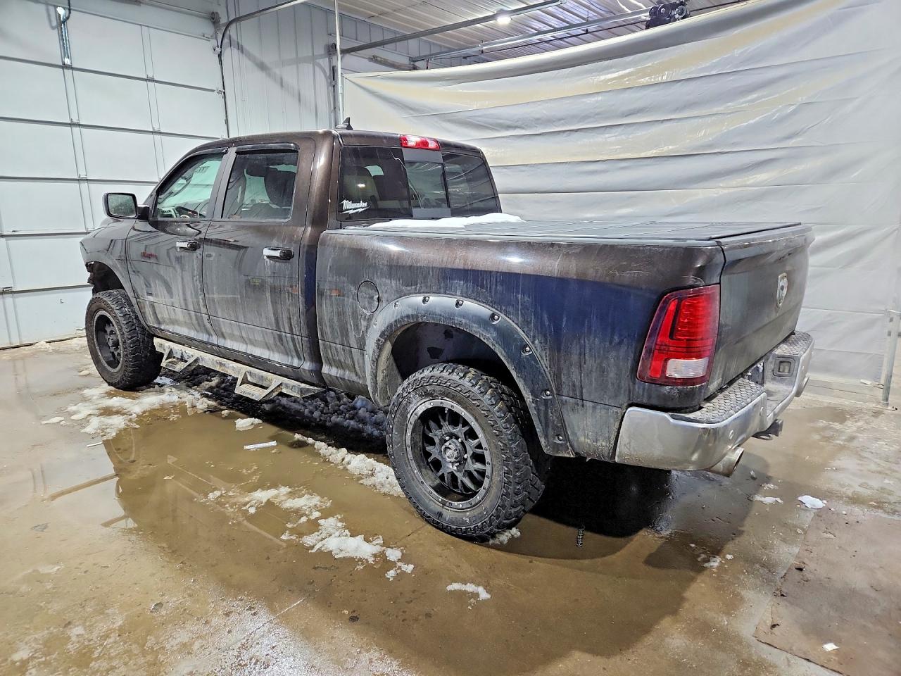 2017 RAM 1500 LARAMIE photo 2