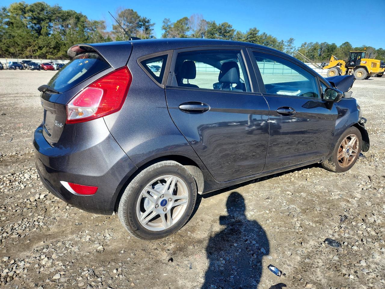 2018 FORD FIESTA SE photo 5