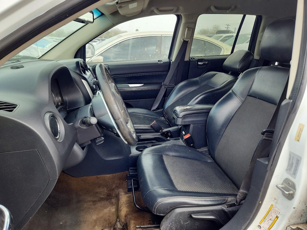 2016 JEEP COMPASS LATITUDE photo 13