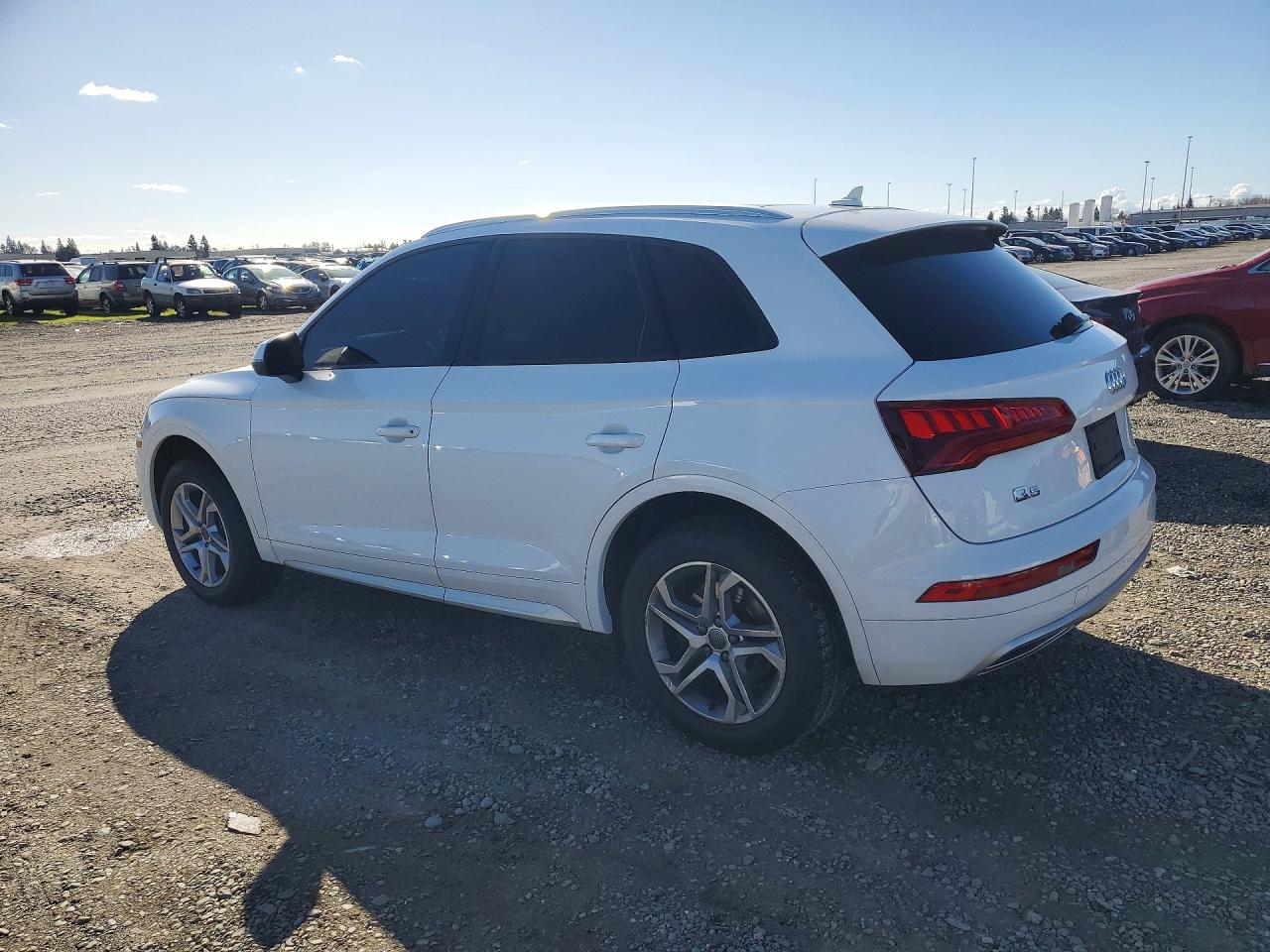 2018 AUDI Q5 PREMIUM photo 3