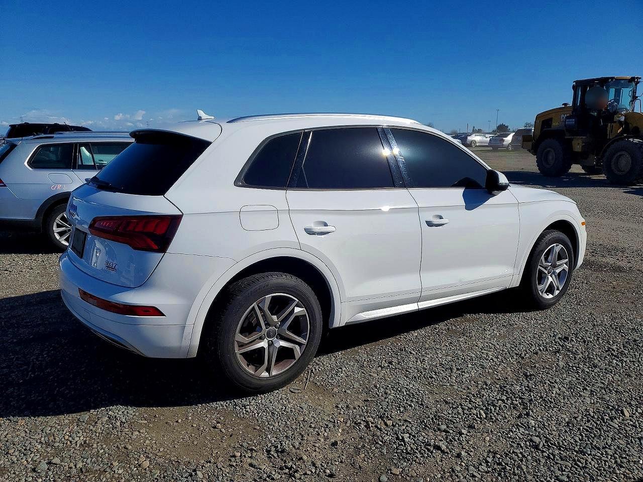2018 AUDI Q5 PREMIUM photo 5