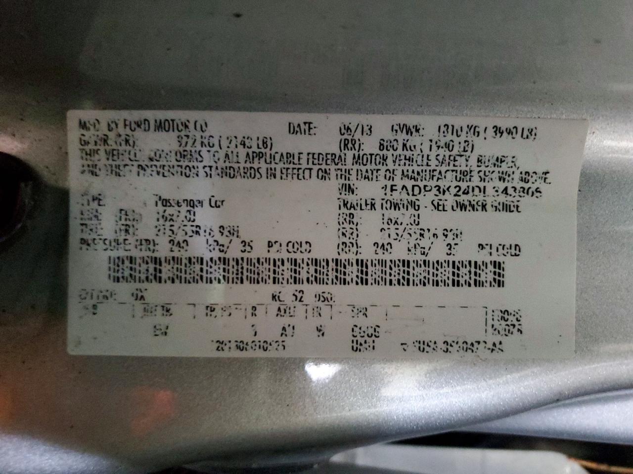 2013 FORD FOCUS SE photo 23
