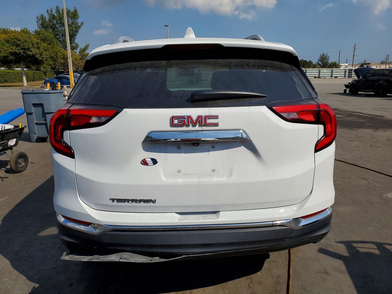 2019 GMC TERRAIN SLT photo 11