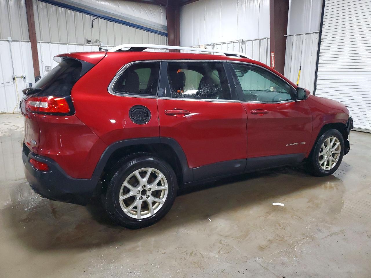 2014 JEEP CHEROKEE LATITUDE photo 3