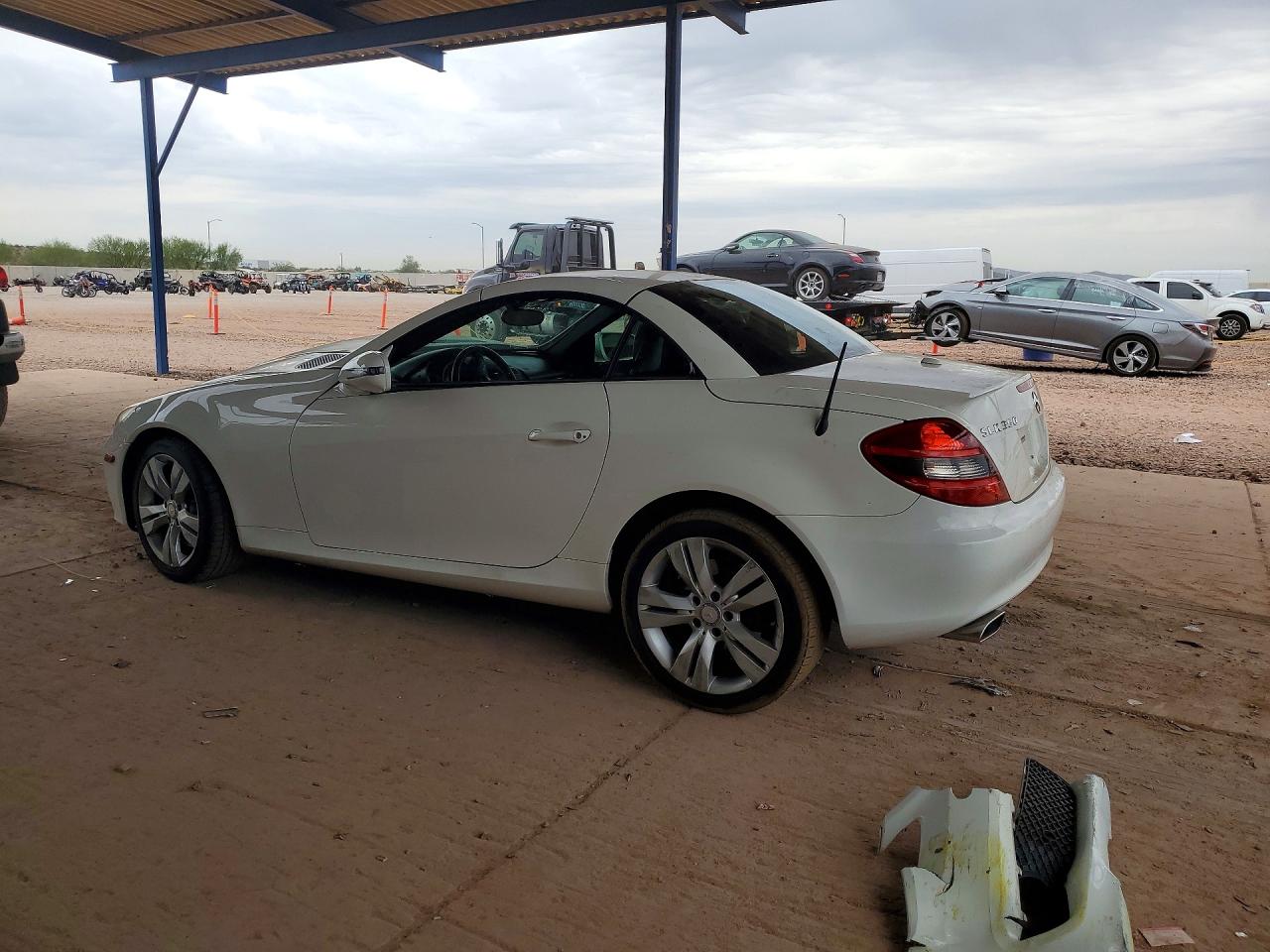 2009 MERCEDES-BENZ SLK 350 photo 3
