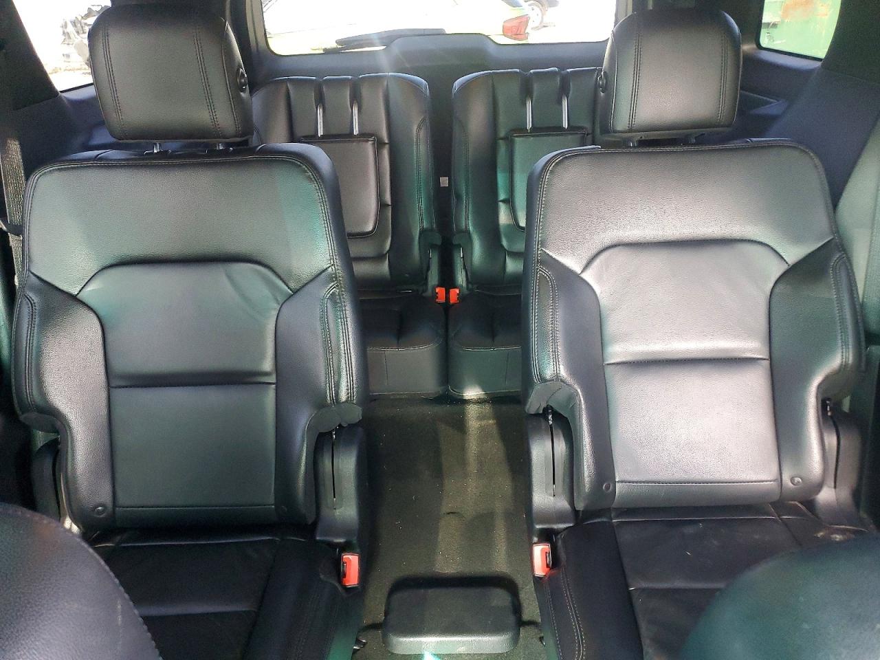 2016 FORD EXPLORER XLT photo 19