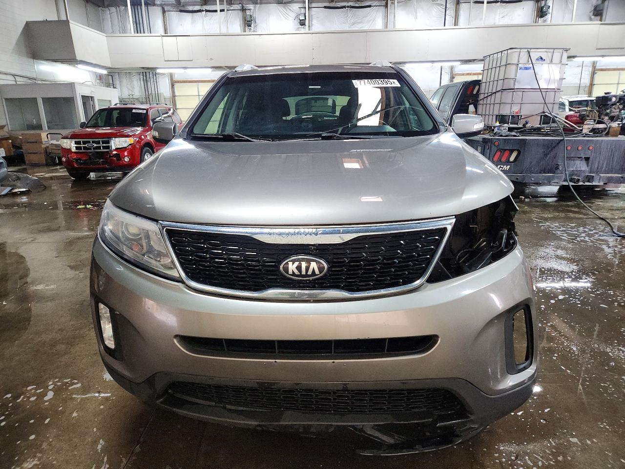 2015 KIA SORENTO LX photo 9