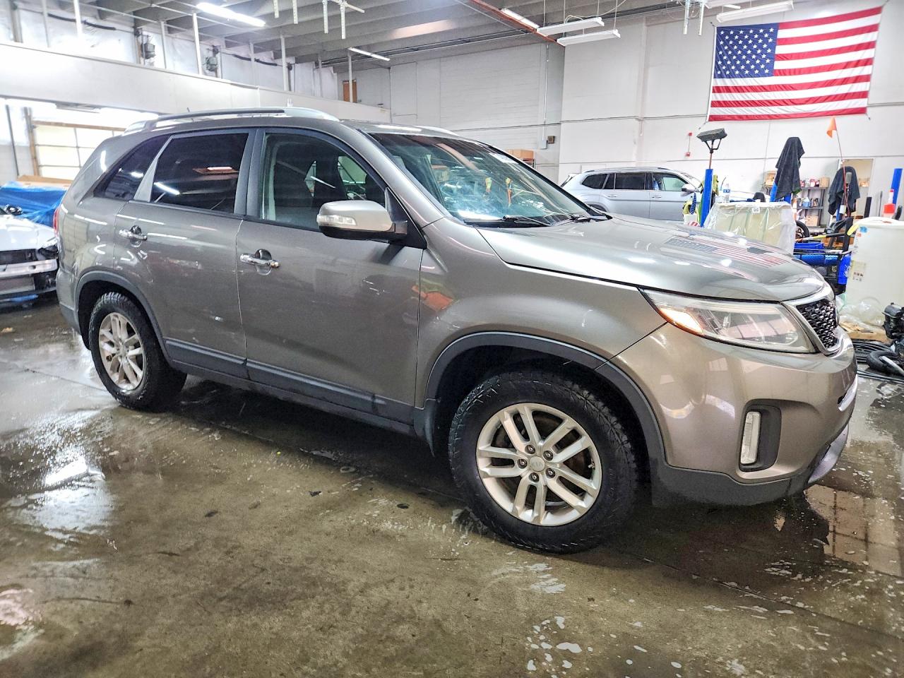 2015 KIA SORENTO LX photo 7
