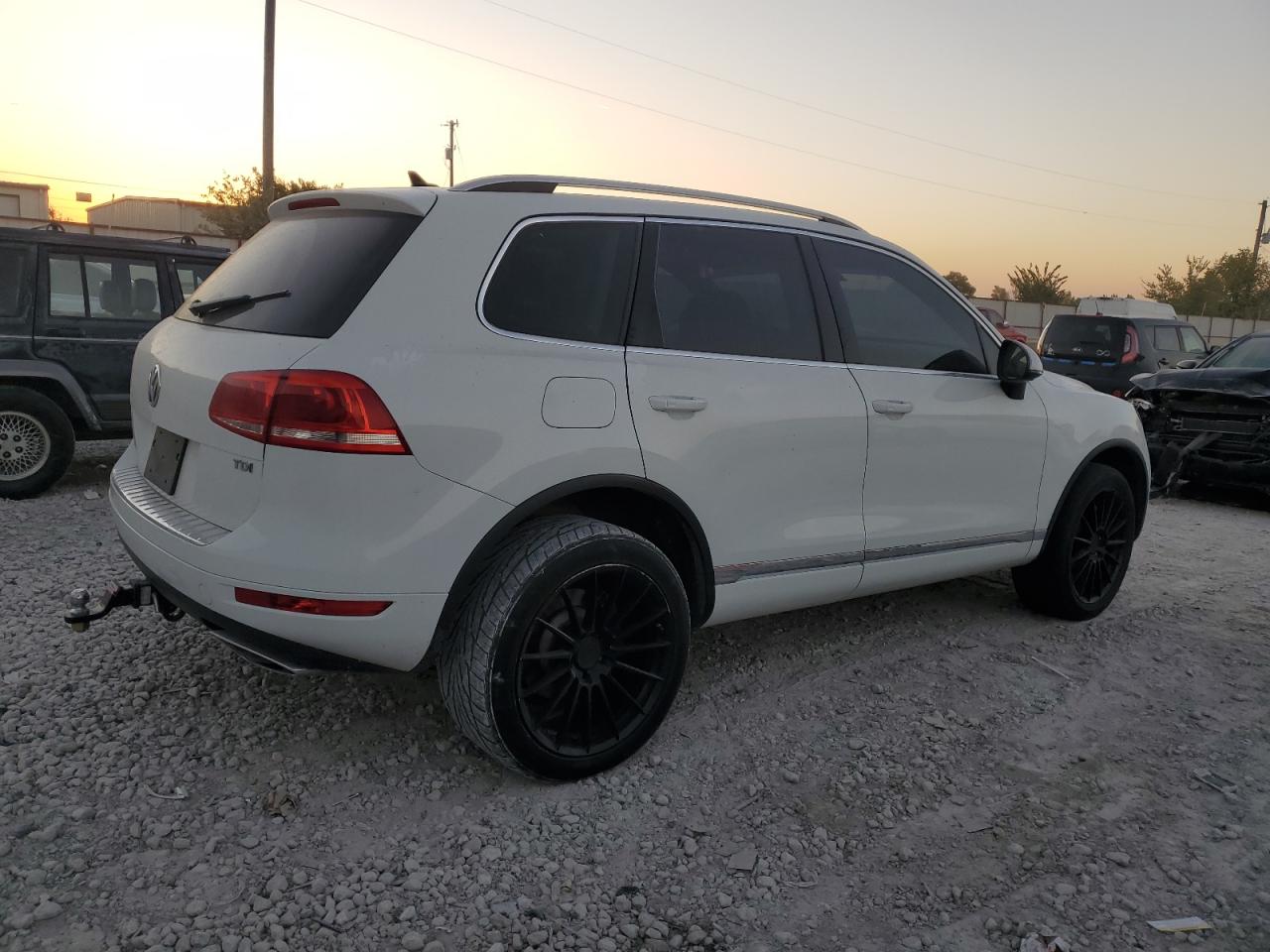 2014 VOLKSWAGEN TOUAREG V6 TDI photo 5