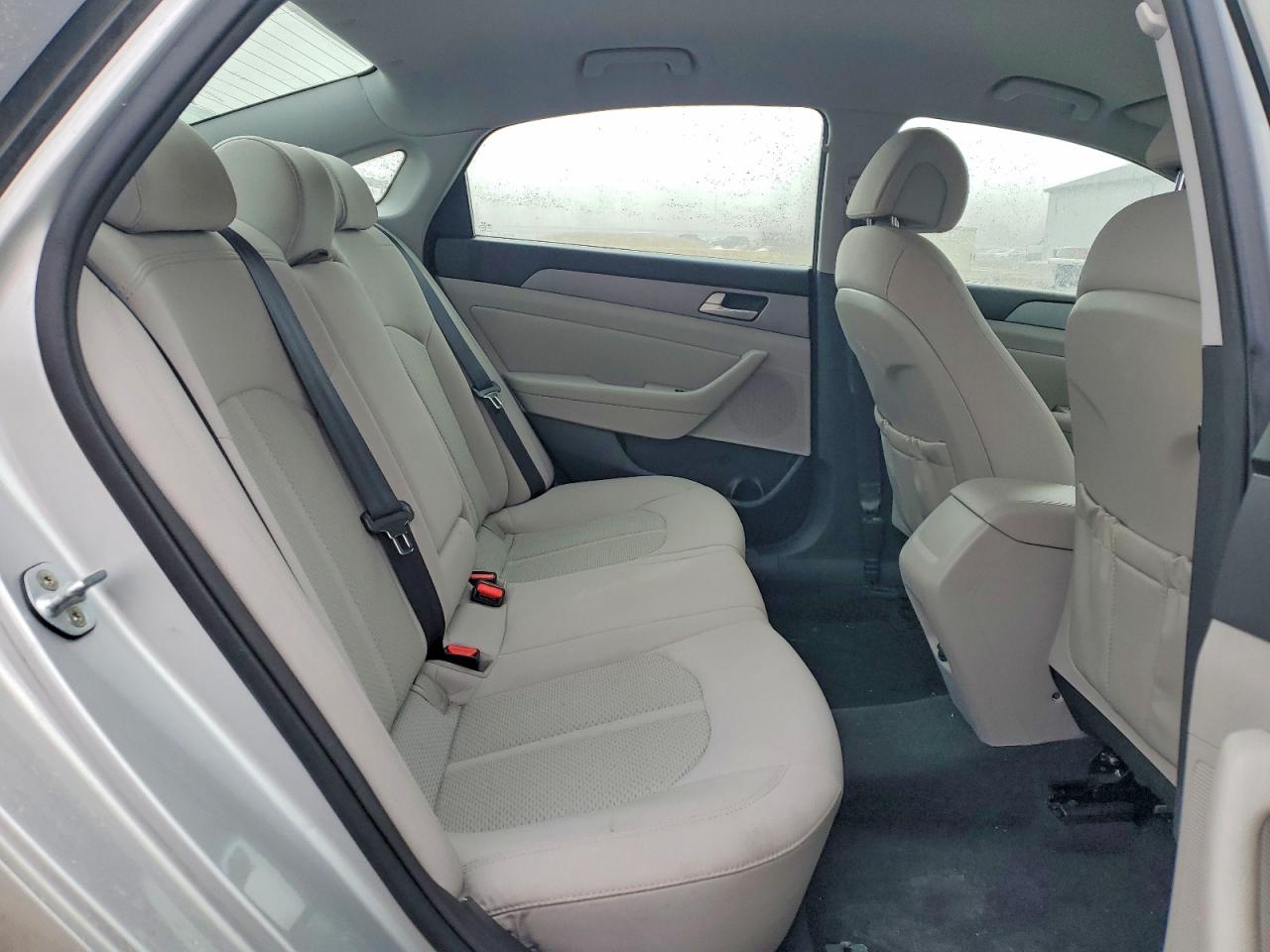 2015 HYUNDAI SONATA SE photo 10