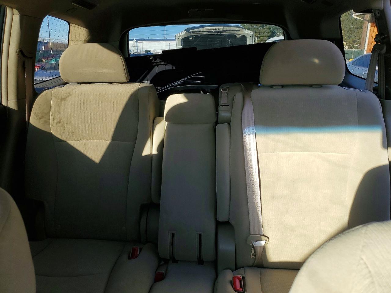2013 TOYOTA HIGHLANDER BASE photo 19