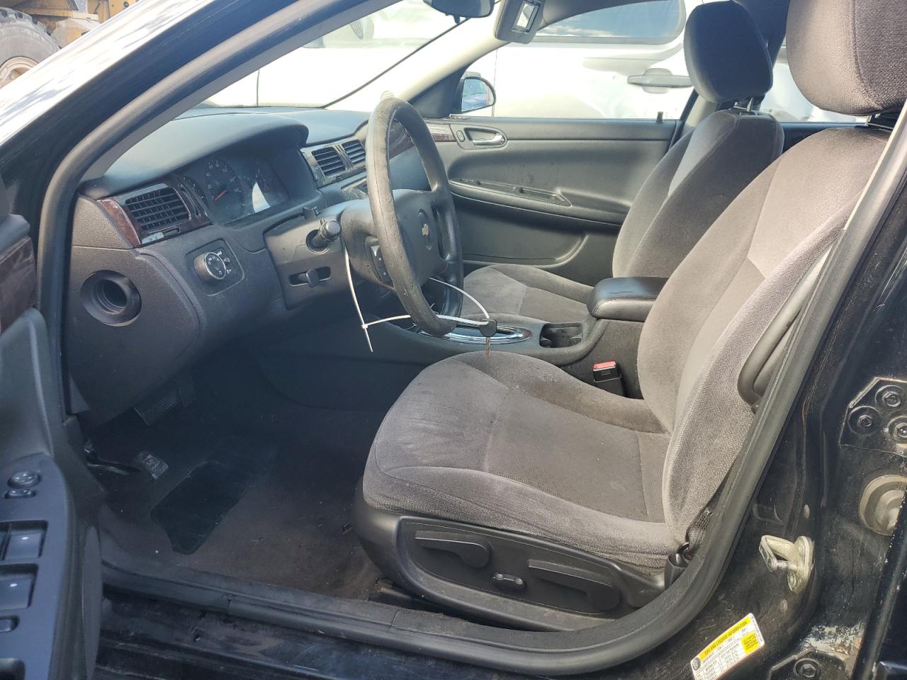 2013 CHEVROLET IMPALA LS photo 13