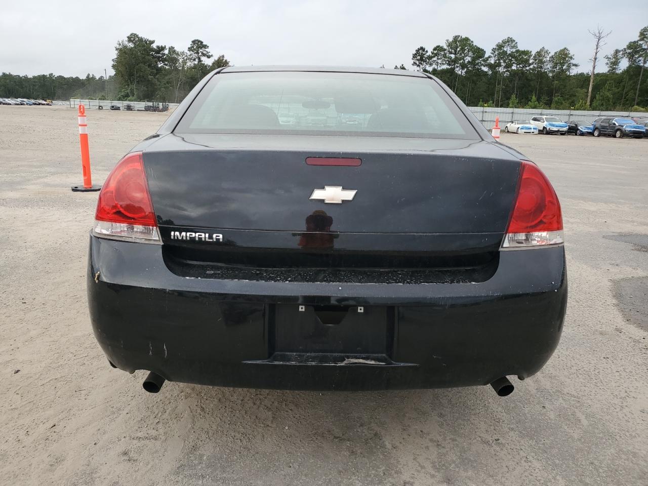 2013 CHEVROLET IMPALA LS photo 11