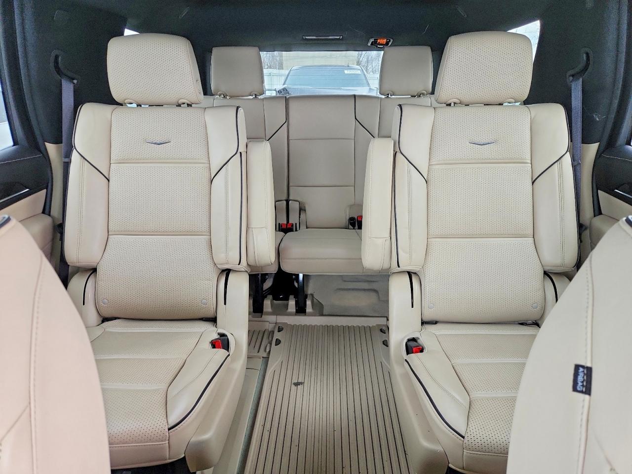 2022 CADILLAC ESCALADE PREMIUM LUXURY photo 10