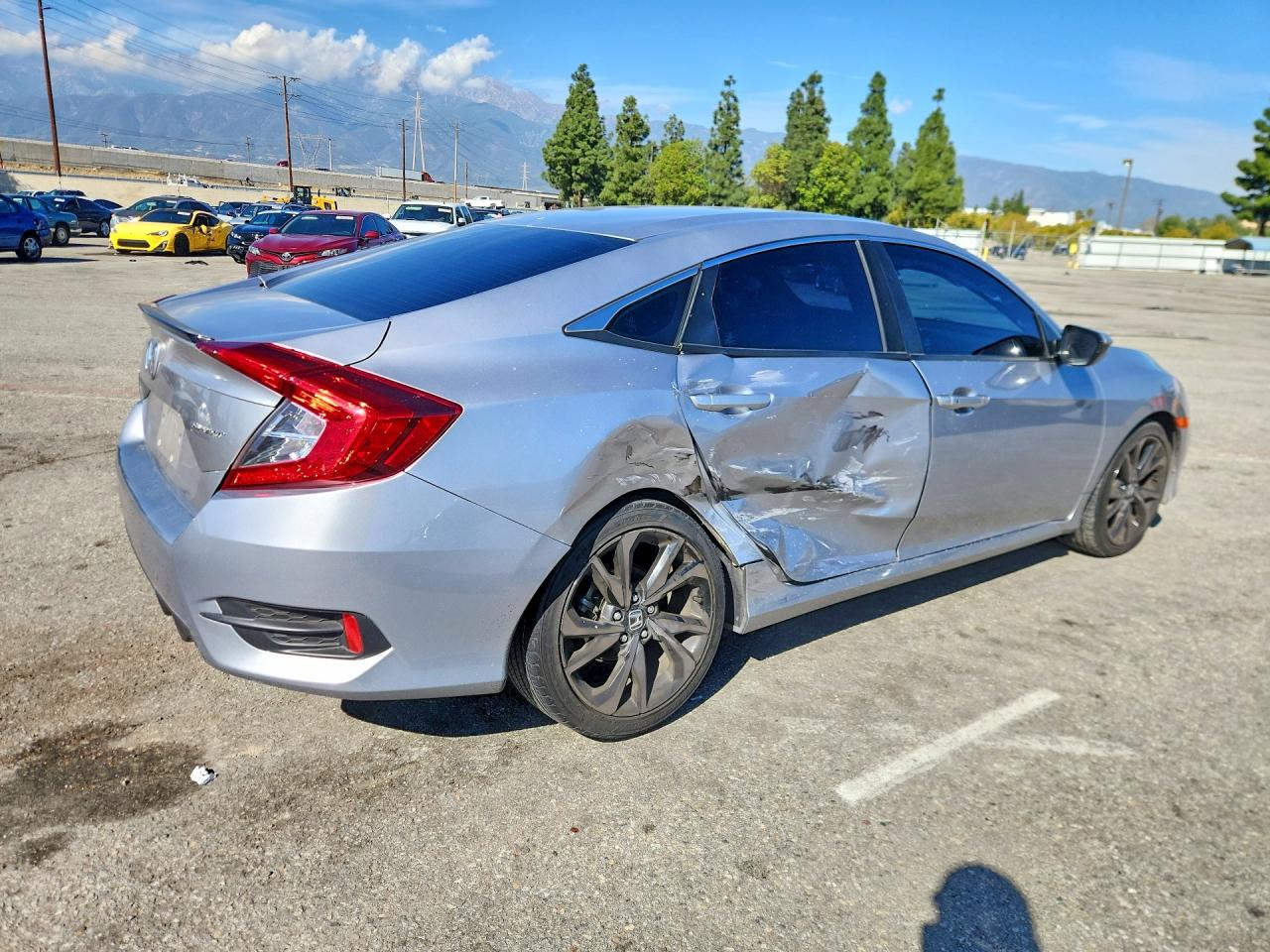 2020 HONDA CIVIC SPORT photo 3