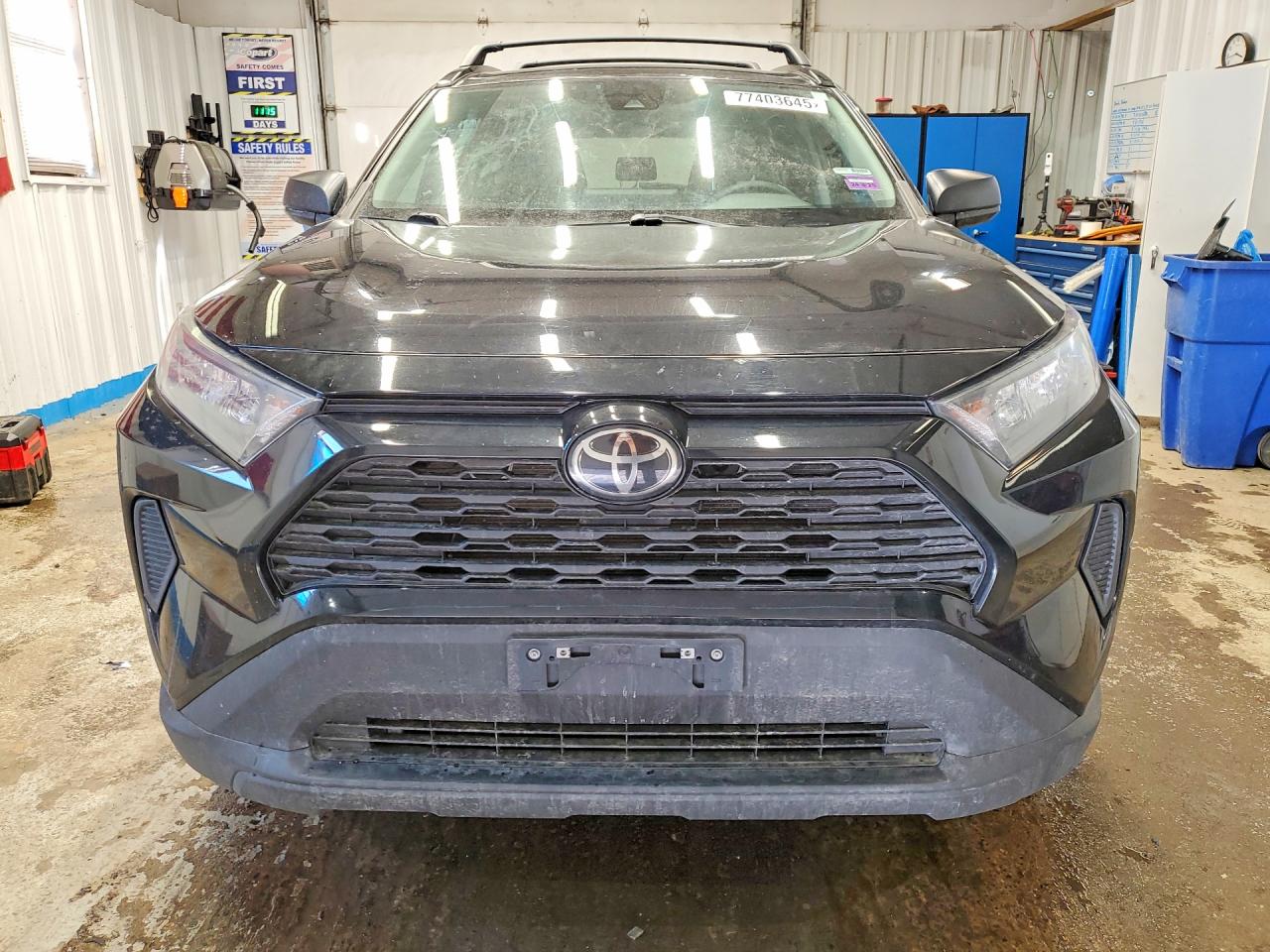 2021 TOYOTA RAV4 LE photo 9