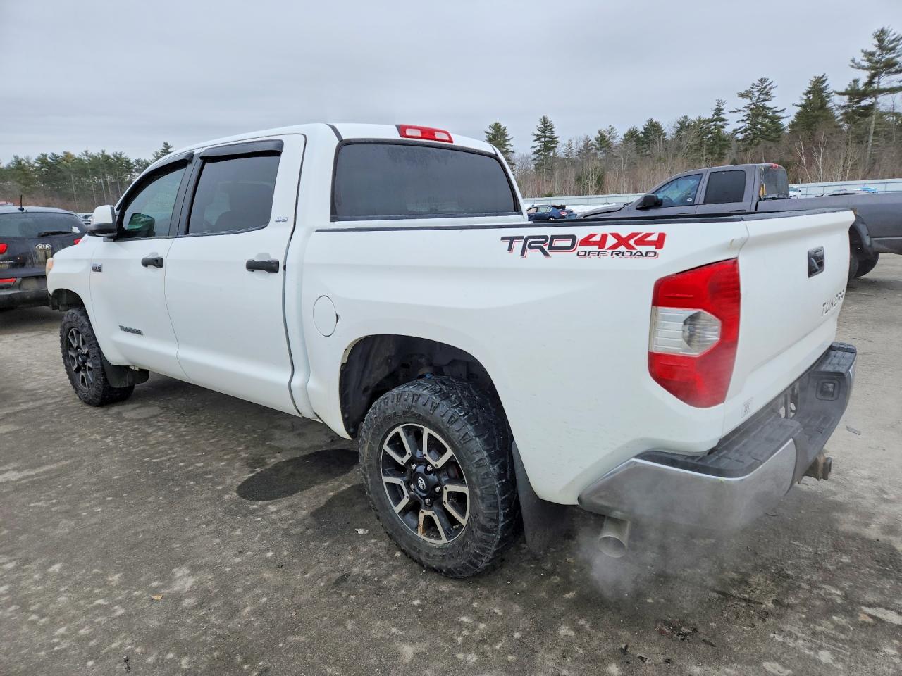 2014 TOYOTA TUNDRA CREWMAX SR5 photo 3
