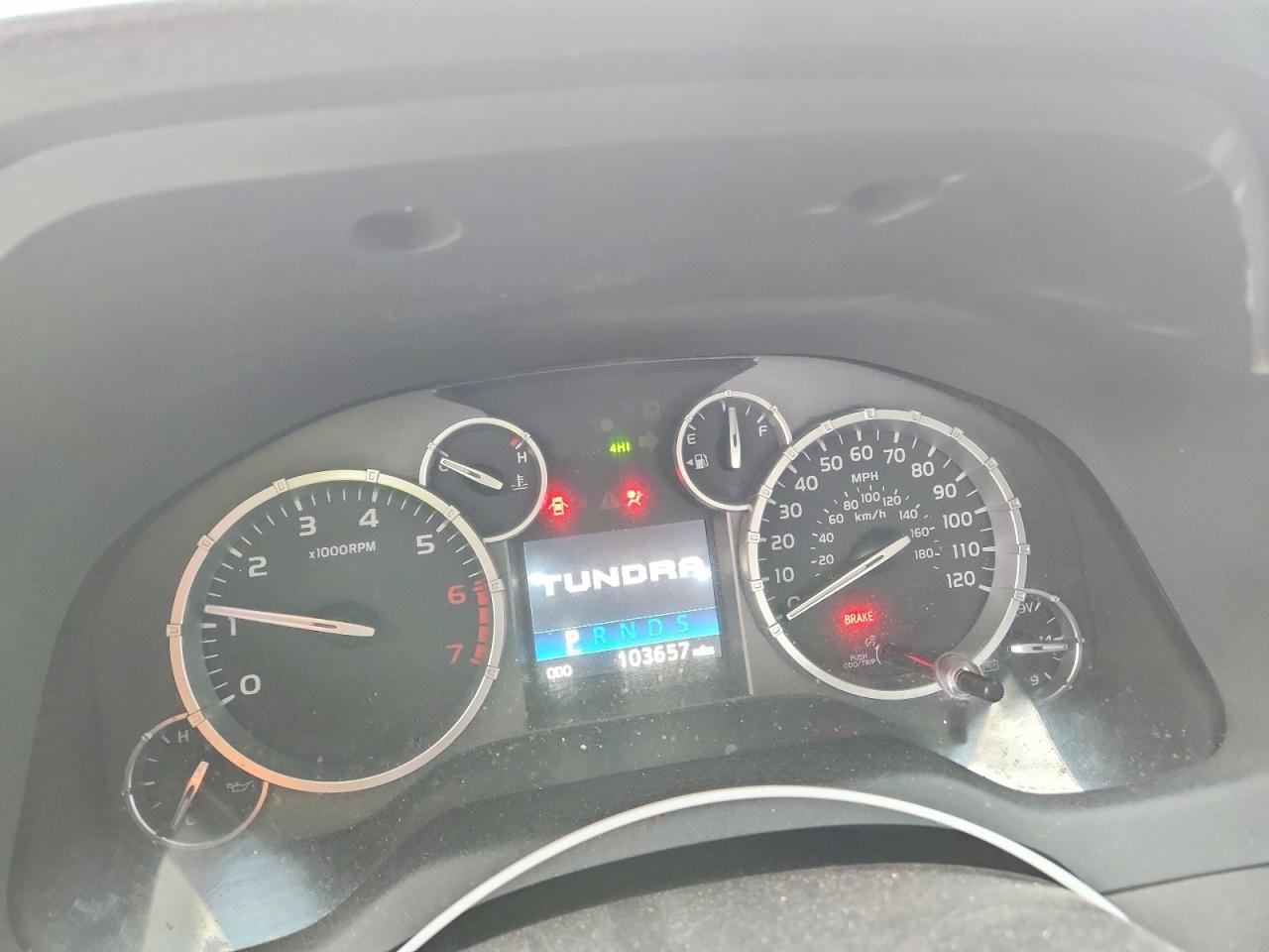 2014 TOYOTA TUNDRA CREWMAX SR5 photo 17