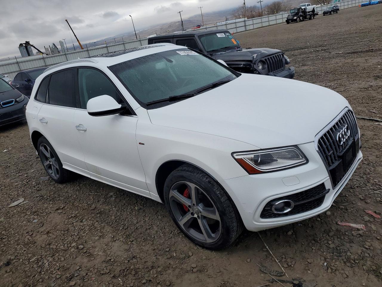 2017 AUDI Q5 PREMIUM PLUS S-LINE photo 4