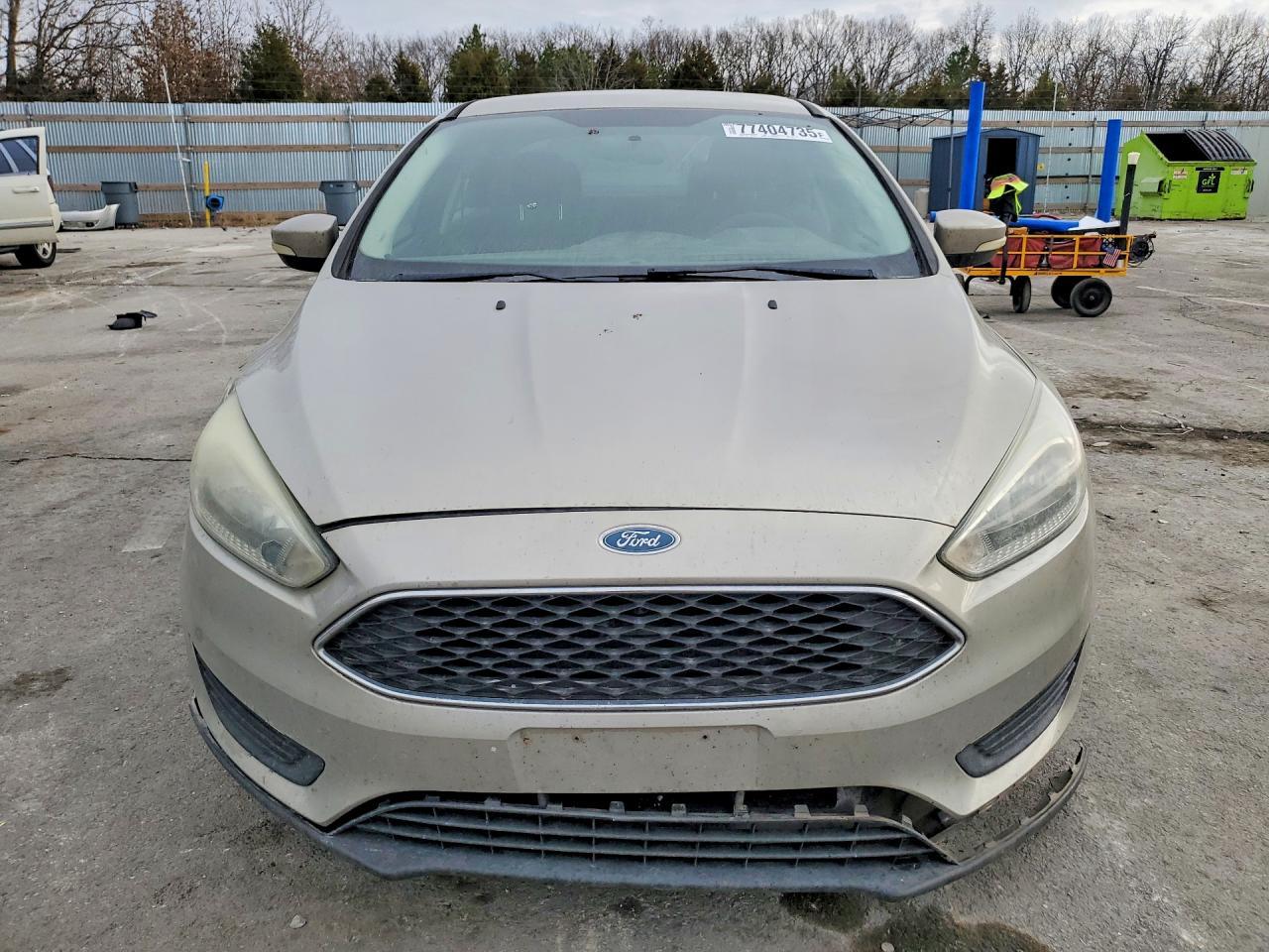 2015 FORD FOCUS SE photo 9