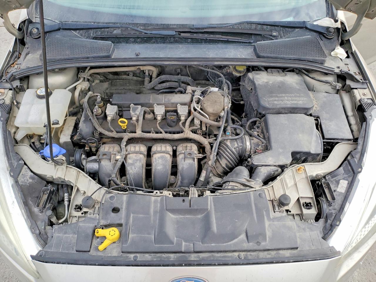 2015 FORD FOCUS SE photo 21